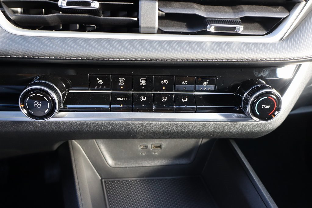 New 2026 Chevrolet Equinox LT image 13