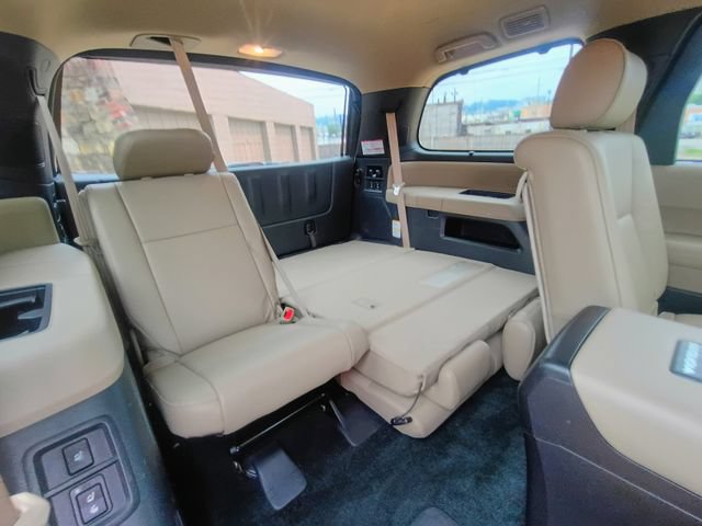 Used 2018 Toyota Sequoia Platinum AWD/4WD image 69
