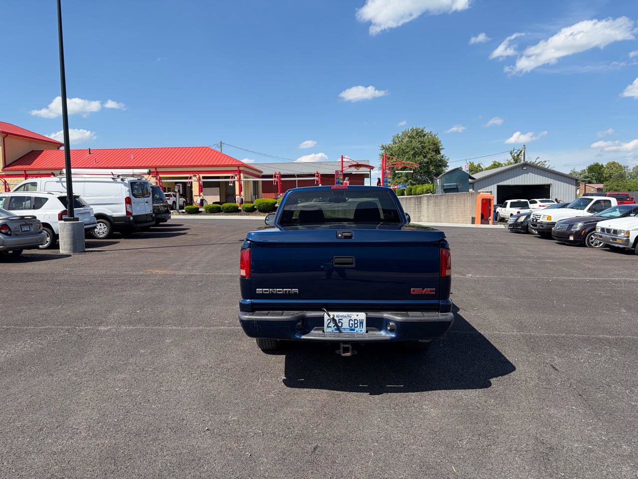 Used 2001 GMC Sonoma SLS w/ Super Spec Pkg 3 RWD image 4