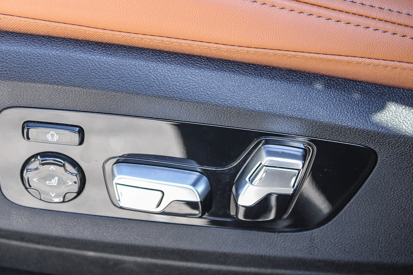 Certified 2026 BMW X7 xDrive40i AWD/4WD image 19