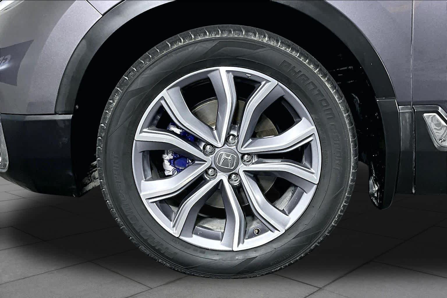 Used 2021 Honda CR-V Touring image 10