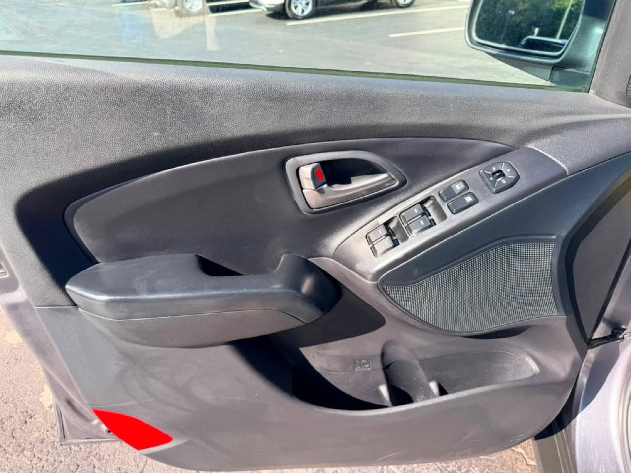 Used 2015 Hyundai Tucson Limited FWD image 21