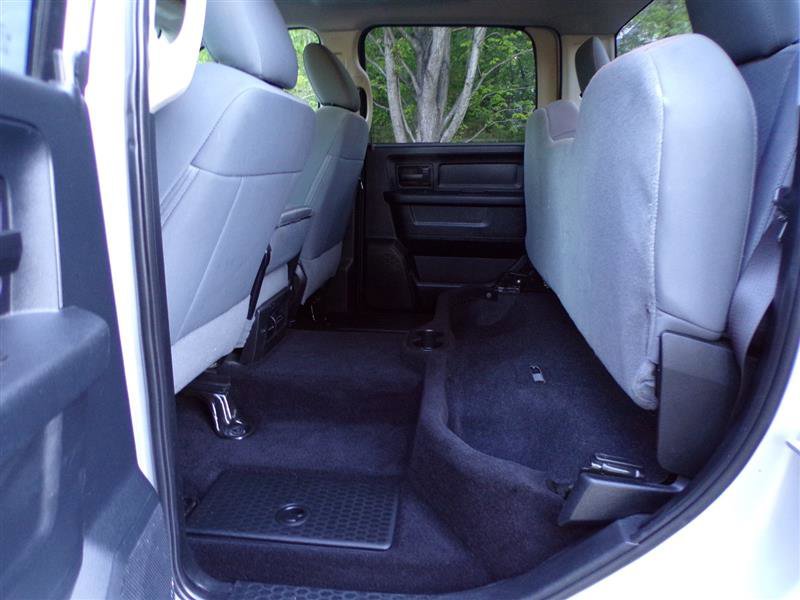 Used 2016 RAM 1500 Tradesman w/ Popular Equipment Group RWD image 31