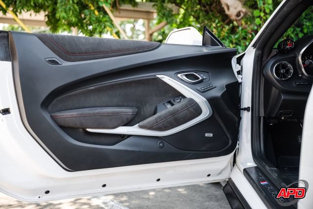 Used 2018 Chevrolet Camaro ZL1 RWD image 69