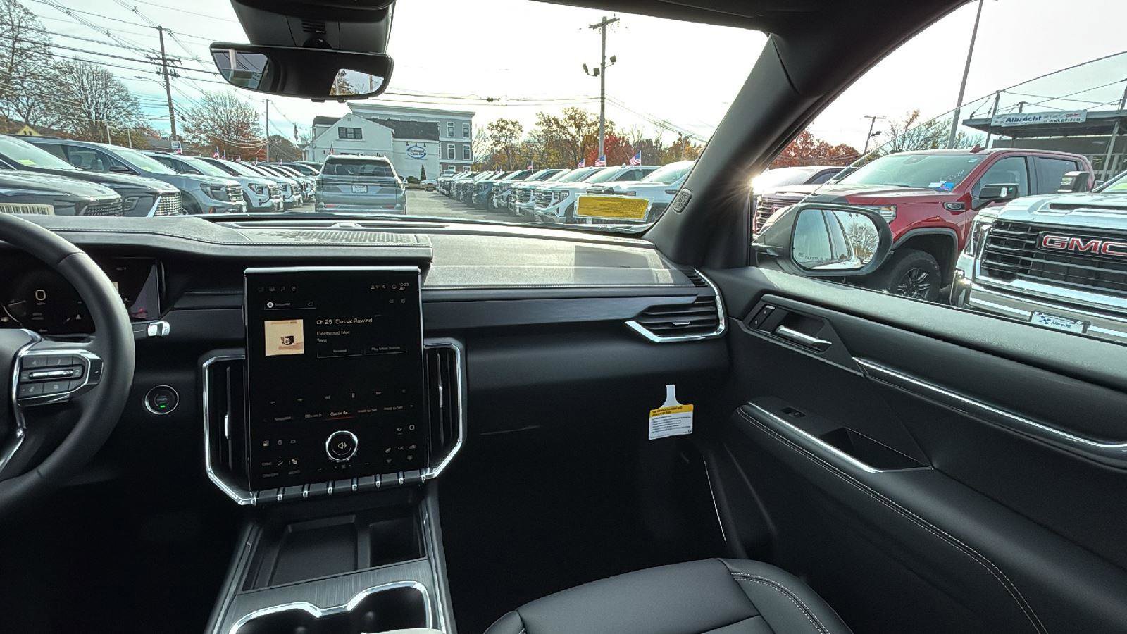 New 2026 GMC Acadia Elevation image 27