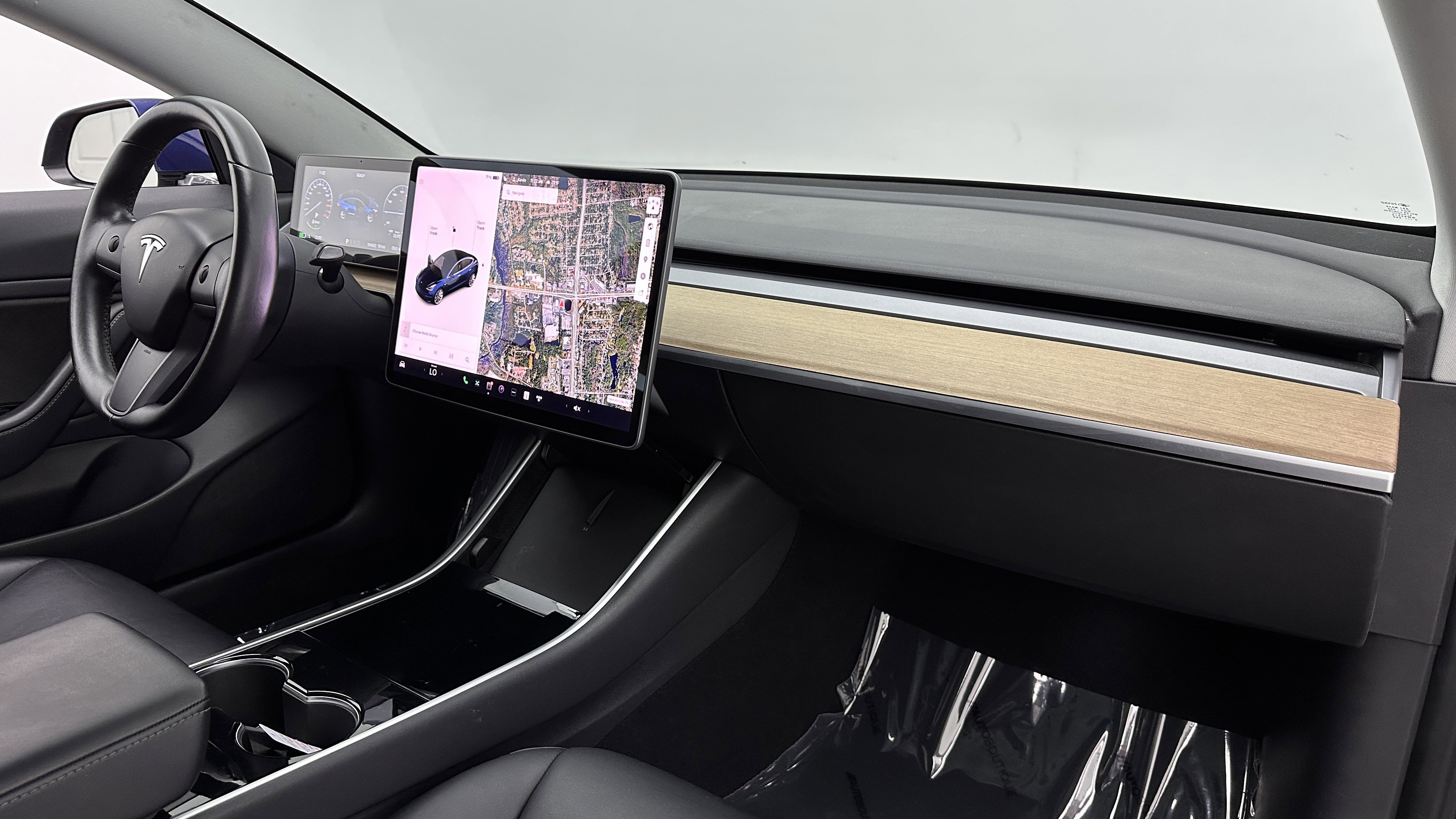 Used 2018 Tesla Model 3 Long Range image 34