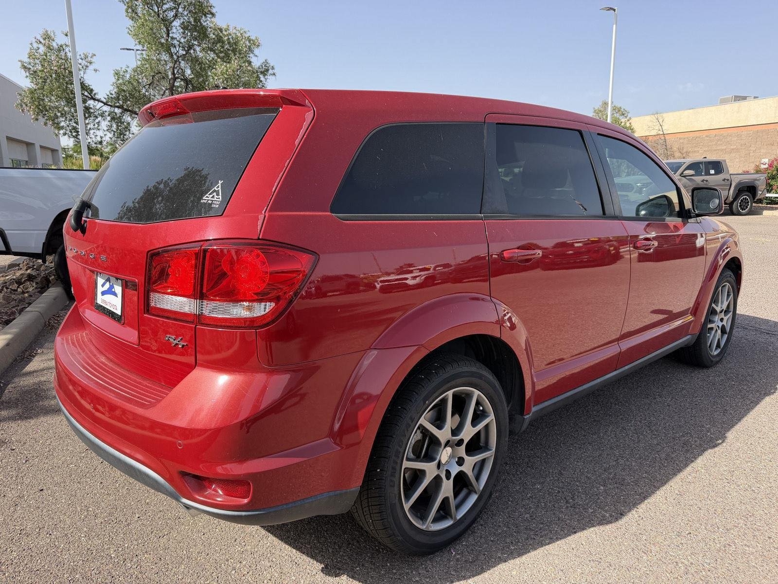 Used 2015 Dodge Journey R/T w/ Flexible Seating Group FWD image 5