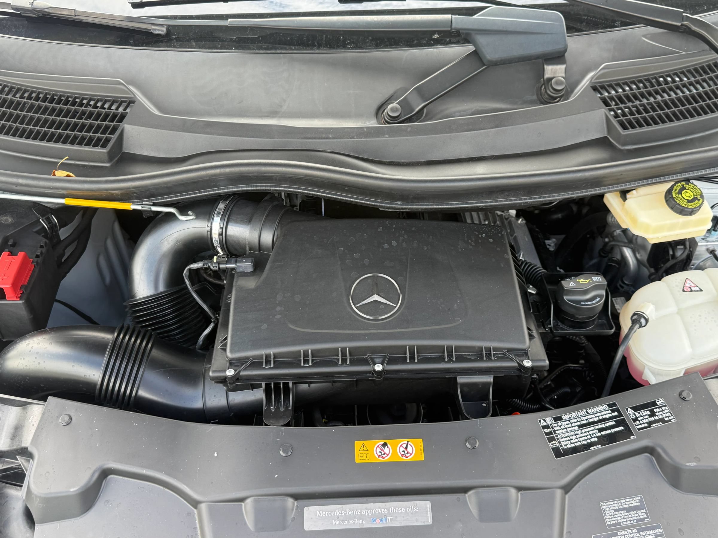 Used 2019 Mercedes-Benz Metris Passenger image 37