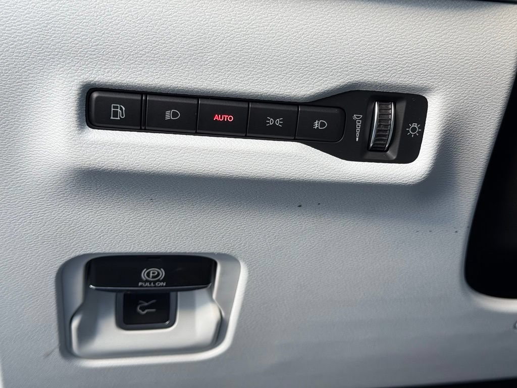 New 2026 Jeep Cherokee Limited AWD/4WD image 17