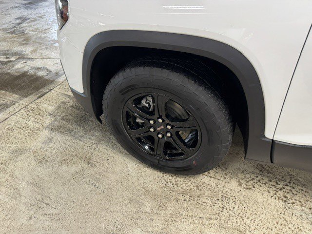 Used 2023 GMC Acadia AT4 w/ Technology Package AWD/4WD image 10