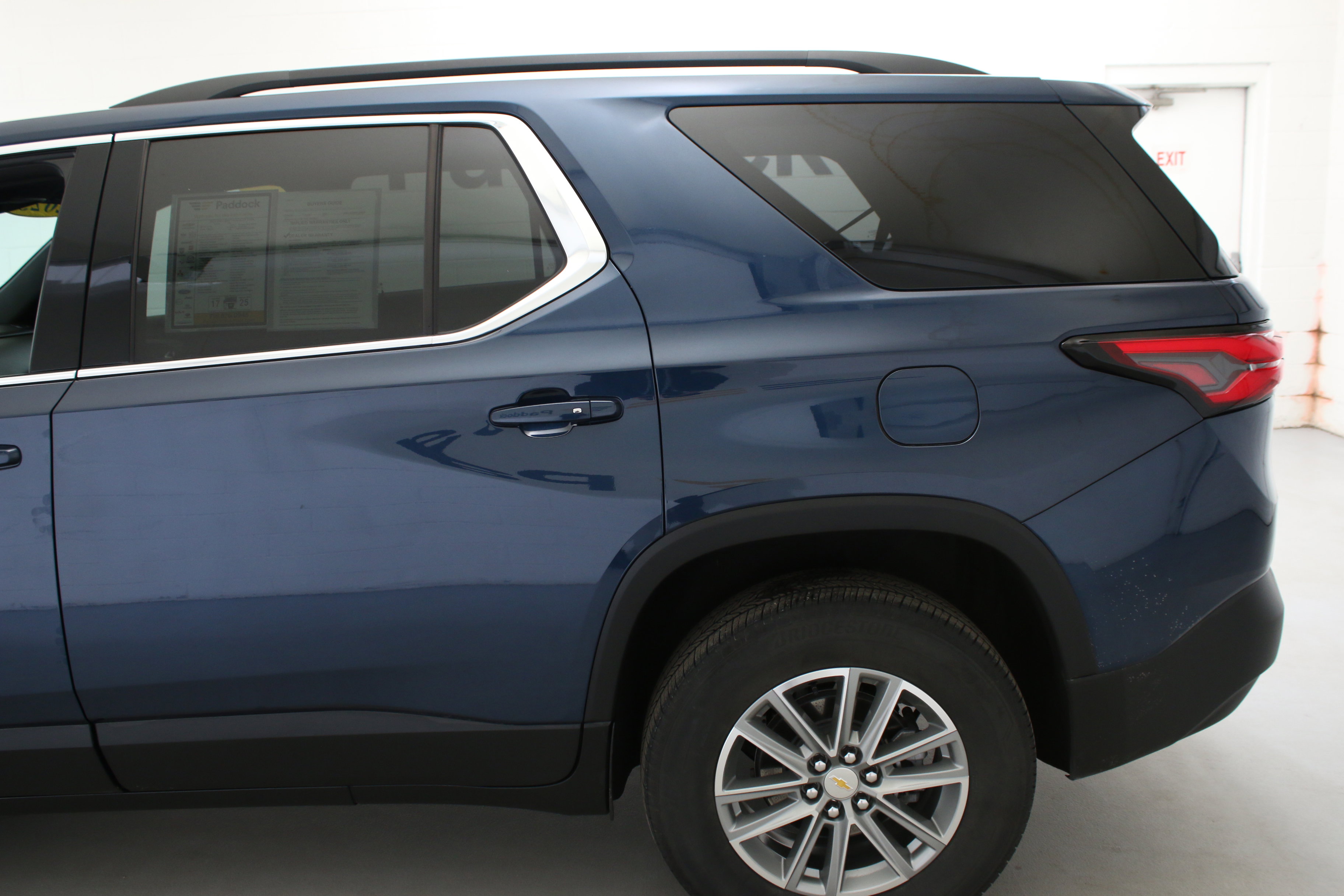 Used 2023 Chevrolet Traverse LT w/ LPO, Floor Liner Package image 6