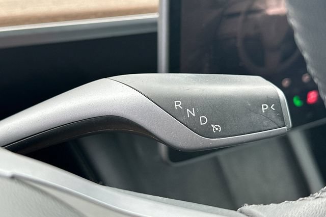 Used 2022 Tesla Model 3 Long Range AWD/4WD image 24