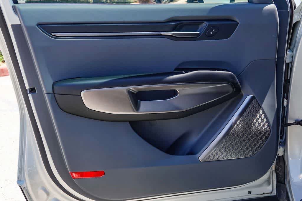 Certified 2024 Kia EV9 Light Long Range RWD image 19