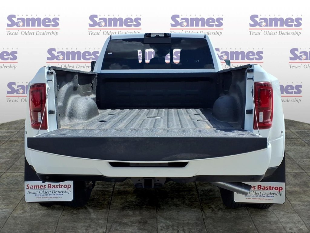 New 2027 RAM 3500 Laramie AWD/4WD image 8