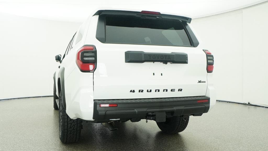 New 2026 Toyota 4Runner SR5 AWD/4WD image 25