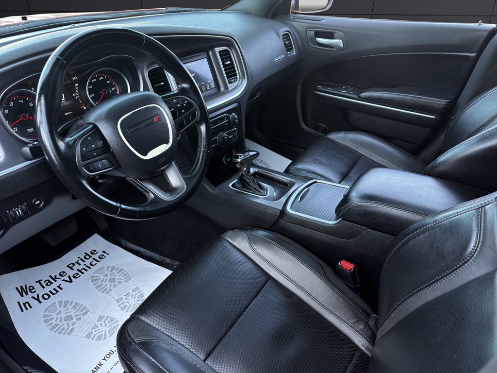 Used 2021 Dodge Charger SXT w/ Leather Interior Group RWD image 12