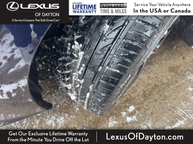 Used 2023 Lexus ES 350 w/ Premium Package image 9