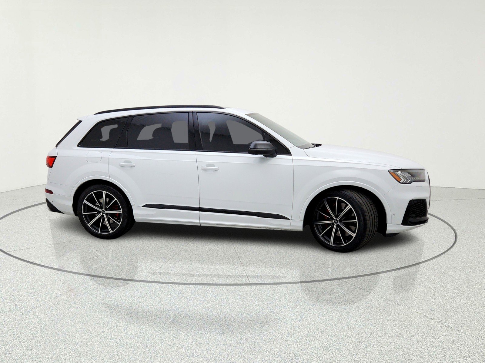 Used 2020 Audi SQ7 Prestige w/ S Sport Package image 11