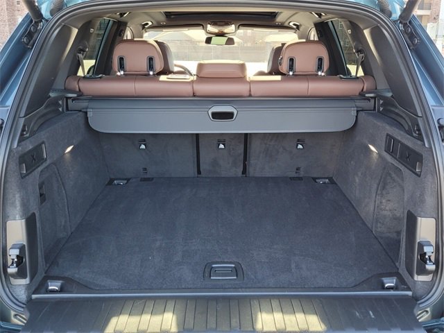 Used 2024 BMW X5 sDrive40i w/ Premium Package image 12