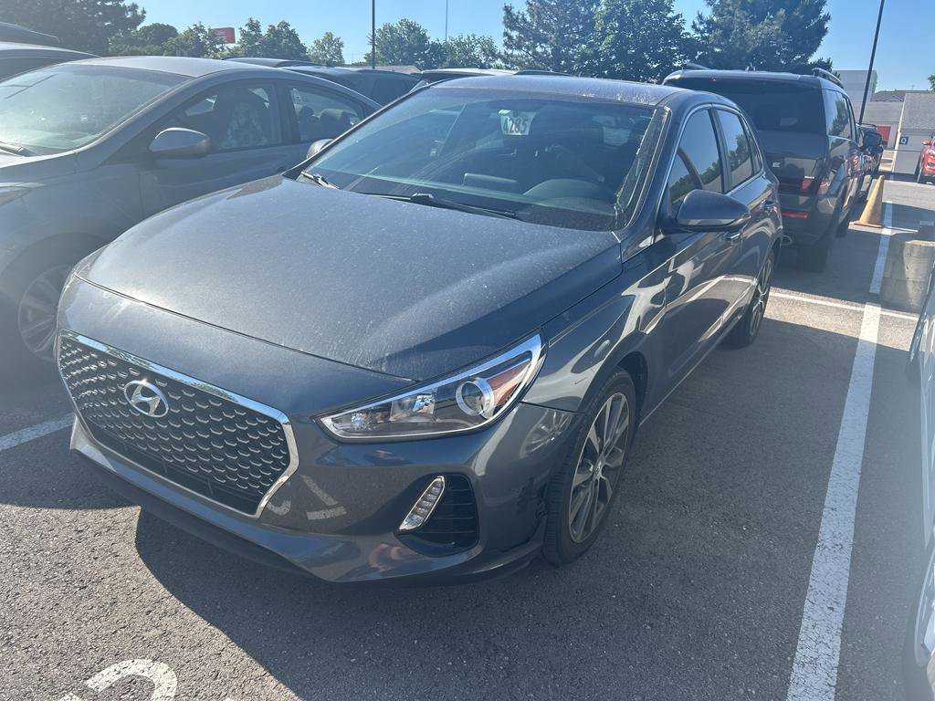 Used 2018 Hyundai Elantra GT FWD image 1