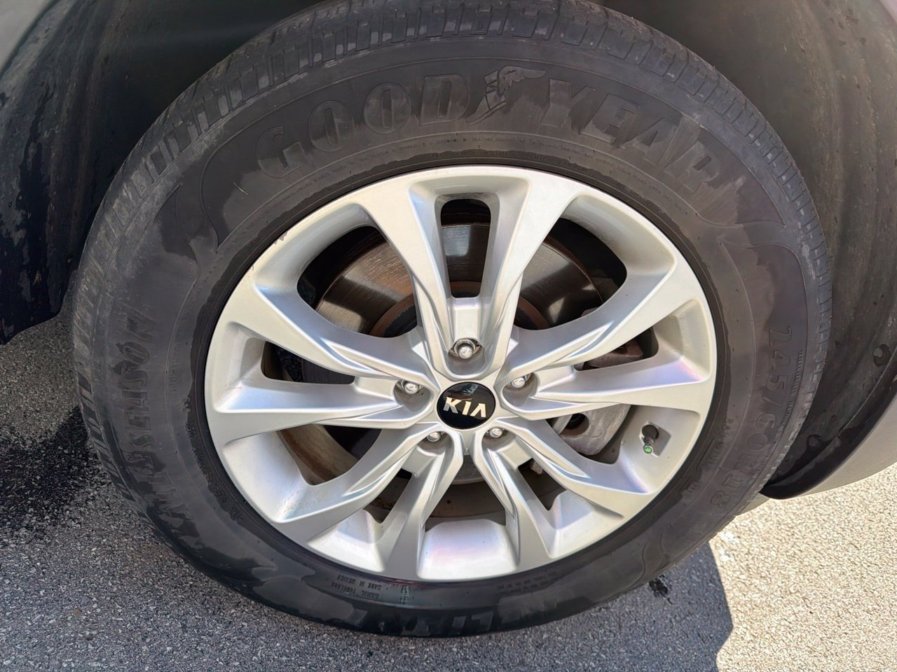 Used 2020 Kia Telluride LX AWD/4WD image 26