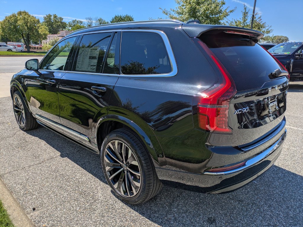New 2026 Volvo XC90 B6 Plus w/ Protection Package Premier AWD/4WD image 6