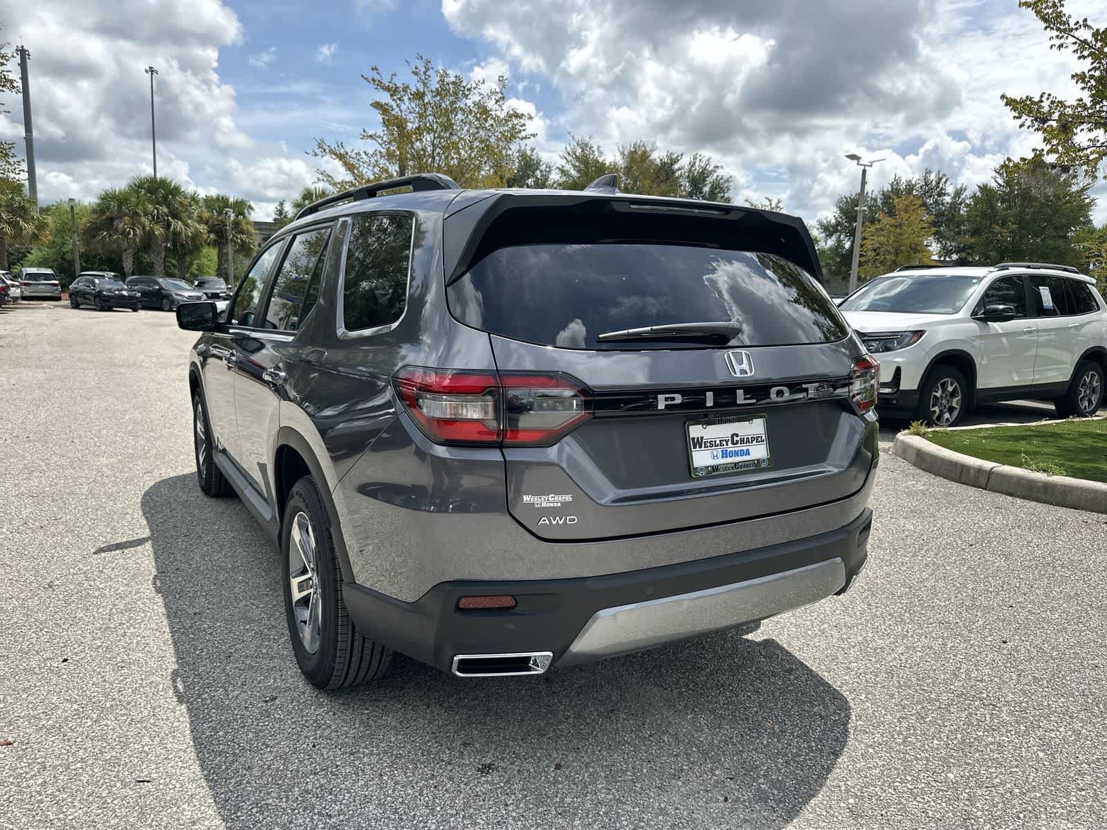 New 2026 Honda Pilot EX-L image 4