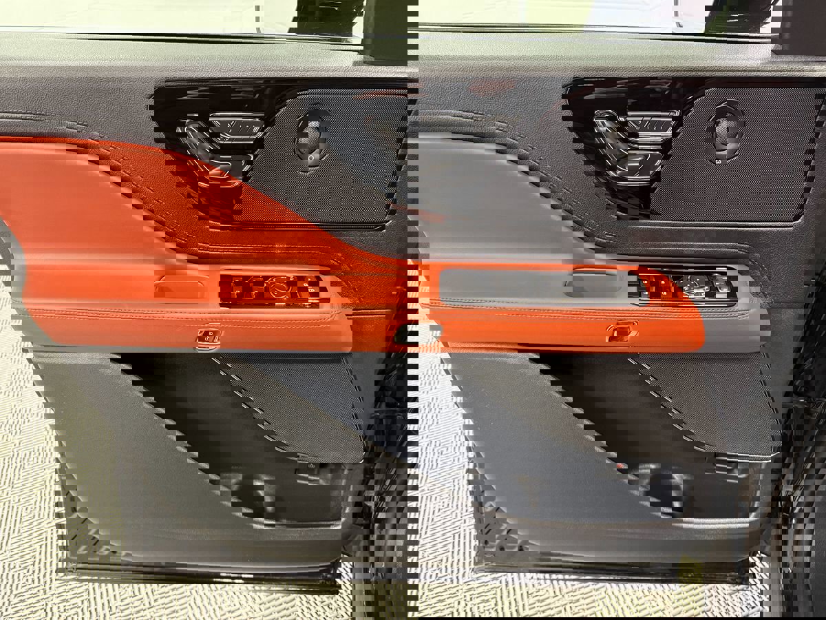 Used 2025 Lincoln Aviator Reserve w/ Jet Appearance Package image 11