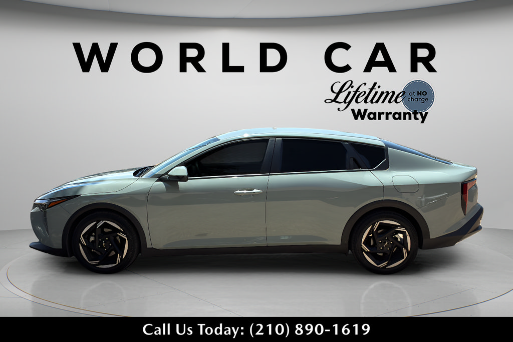 Used 2025 Kia K4 EX FWD image 11