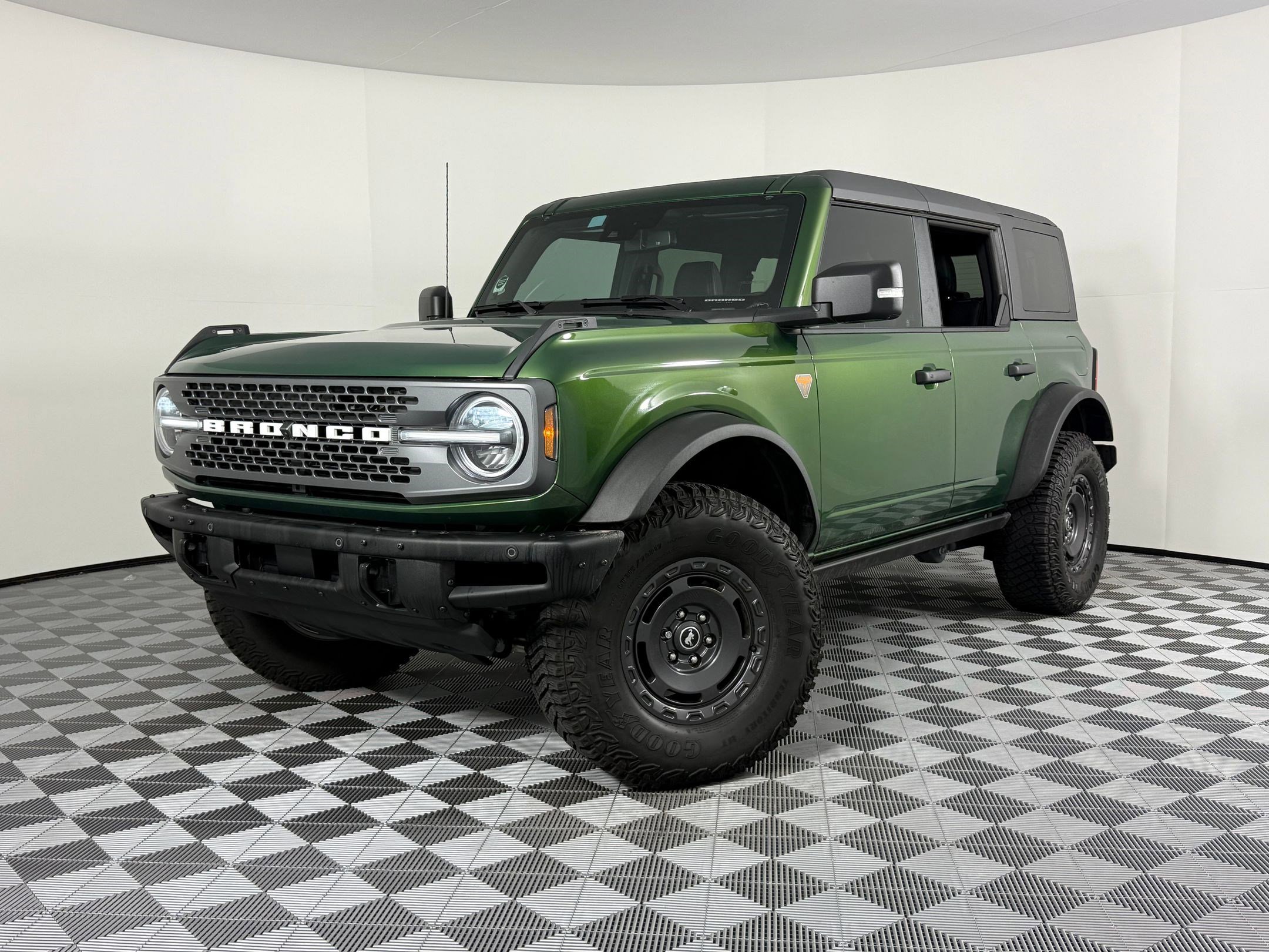 Used 2024 Ford Bronco Badlands