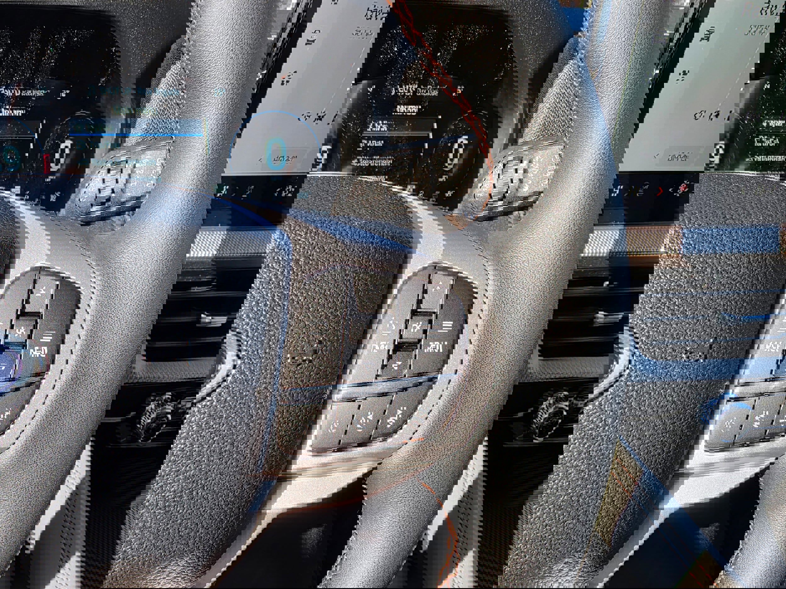 New 2026 Ford Explorer Active w/ Active Comfort Package image 17