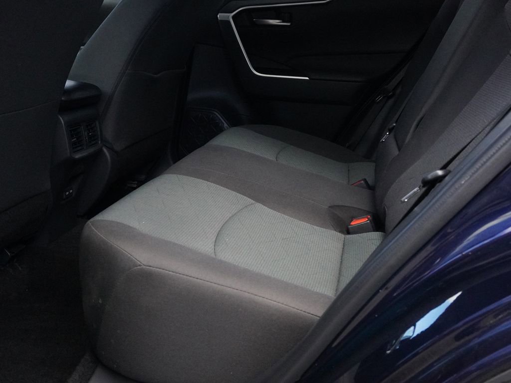 Used 2025 Toyota RAV4 XLE image 22