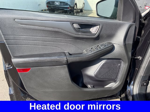 Used 2023 Ford Escape Active AWD/4WD image 10
