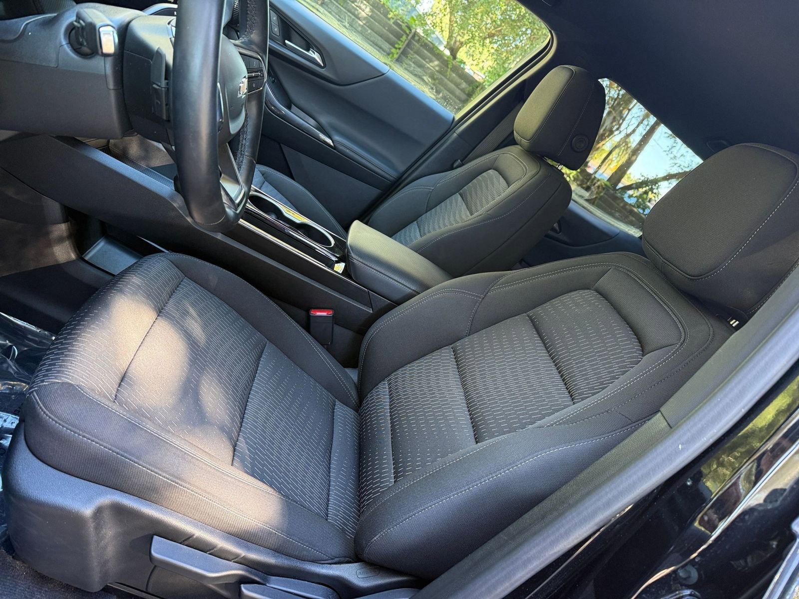 Used 2025 Chevrolet Equinox LT image 21