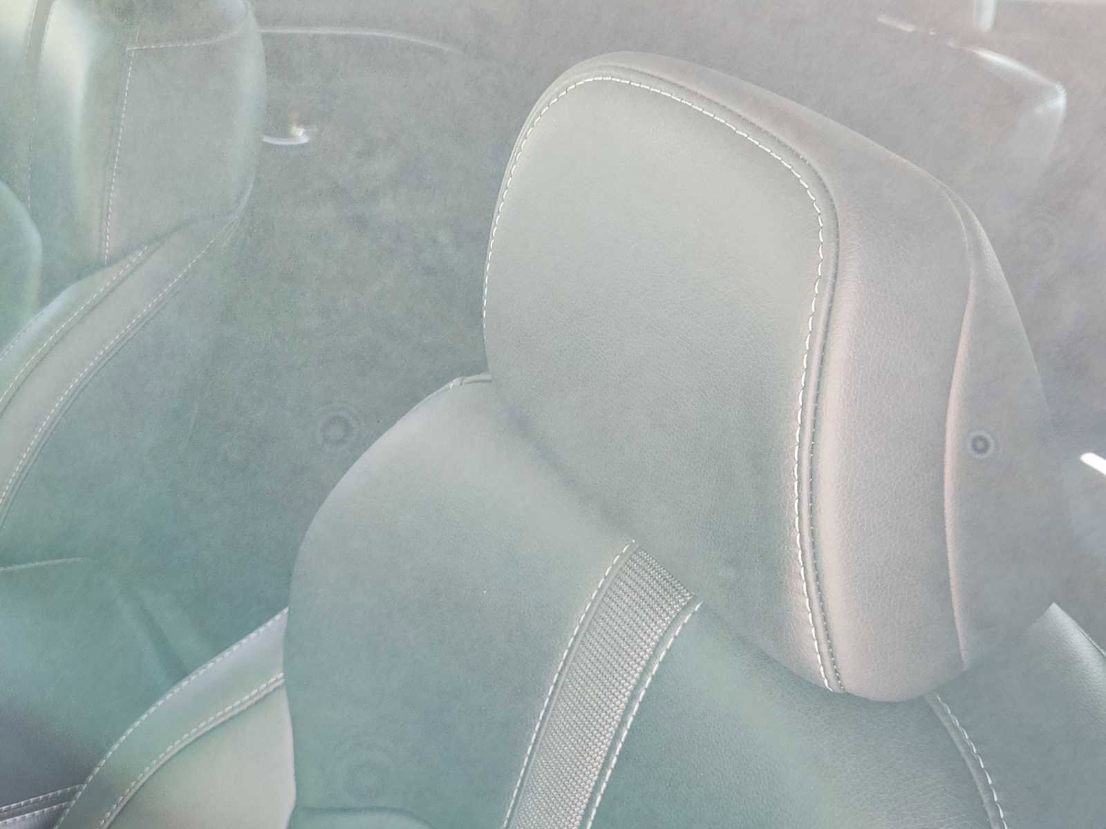 Certified 2025 Honda Pilot Touring image 14
