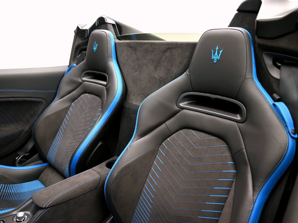 Used 2023 Maserati MC20 Spyder RWD image 20