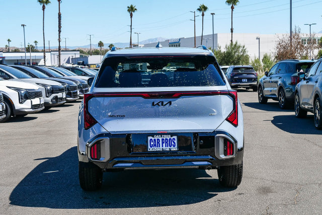 New 2027 Kia Seltos X-Line S w/ X-Line S Premium Package AWD/4WD image 13