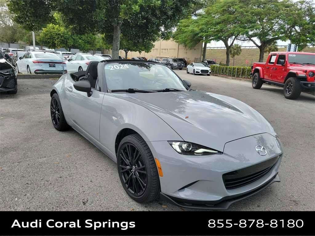 Used 2024 MAZDA MX-5 Miata Club image 2