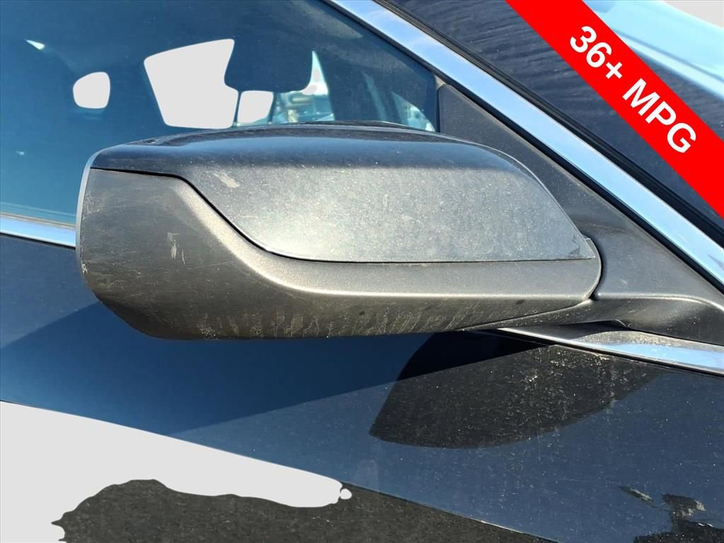 Used 2024 Chevrolet Malibu LT image 8