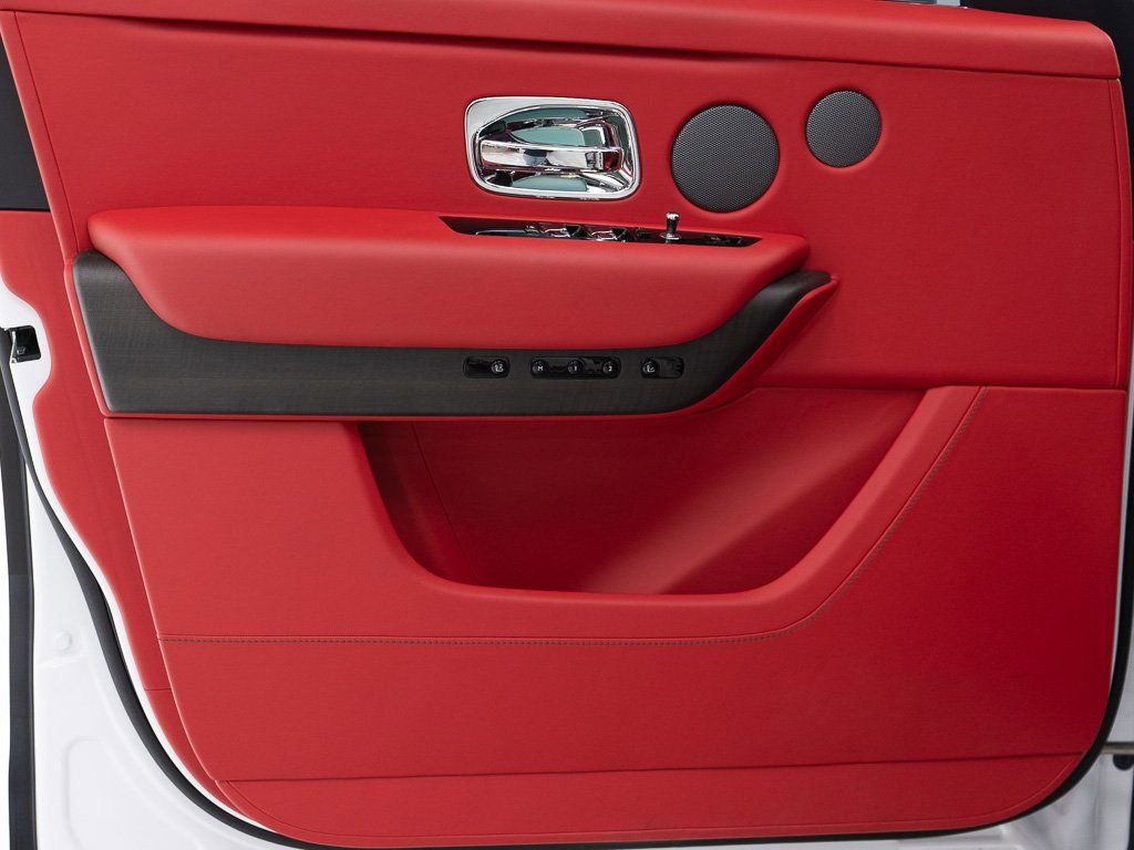 Certified 2024 Rolls-Royce Cullinan image 12