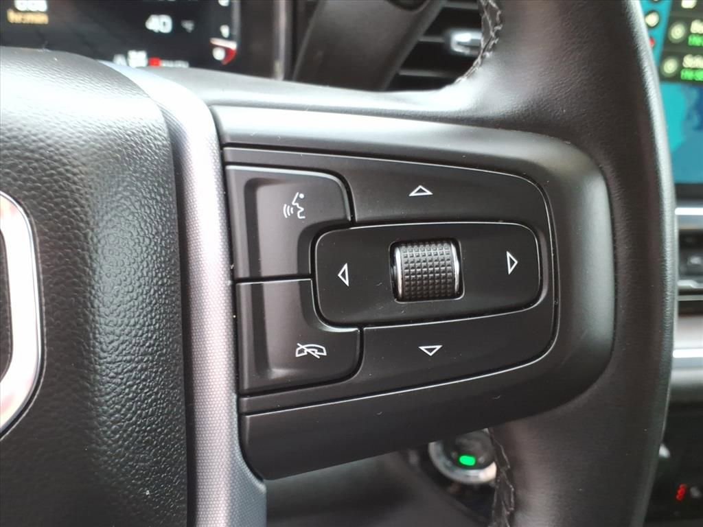 Used 2025 GMC Sierra 1500 SLT image 30