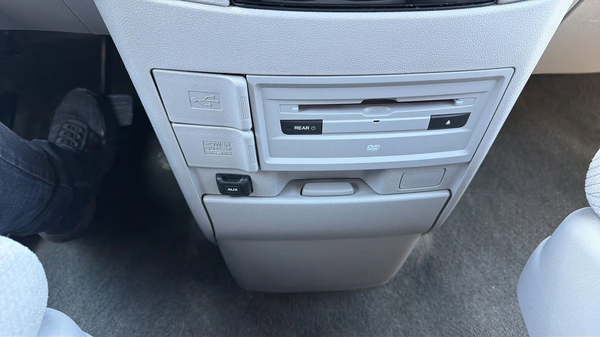 Used 2016 Honda Odyssey SE image 20
