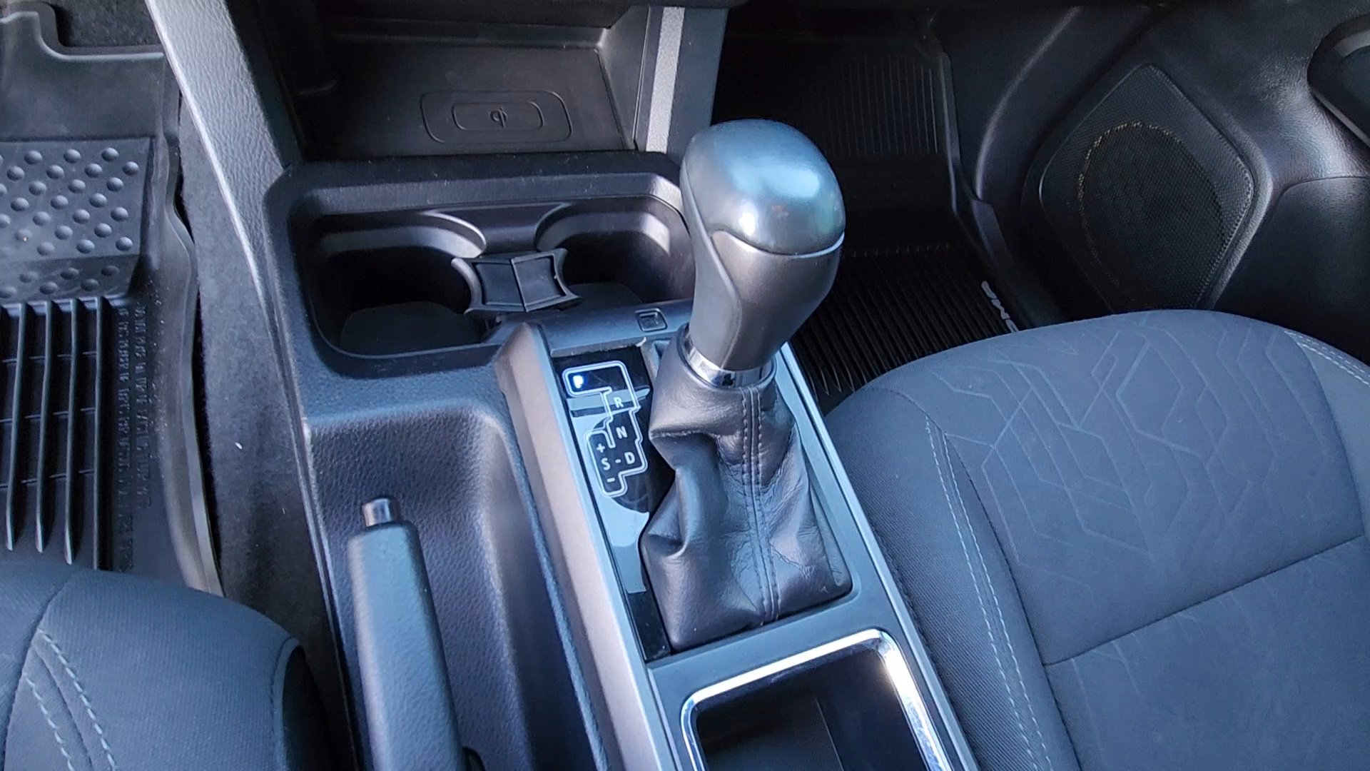 Used 2019 Toyota Tacoma TRD Off-Road image 26