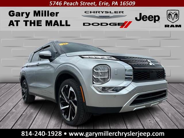 Used 2023 Mitsubishi Outlander SE