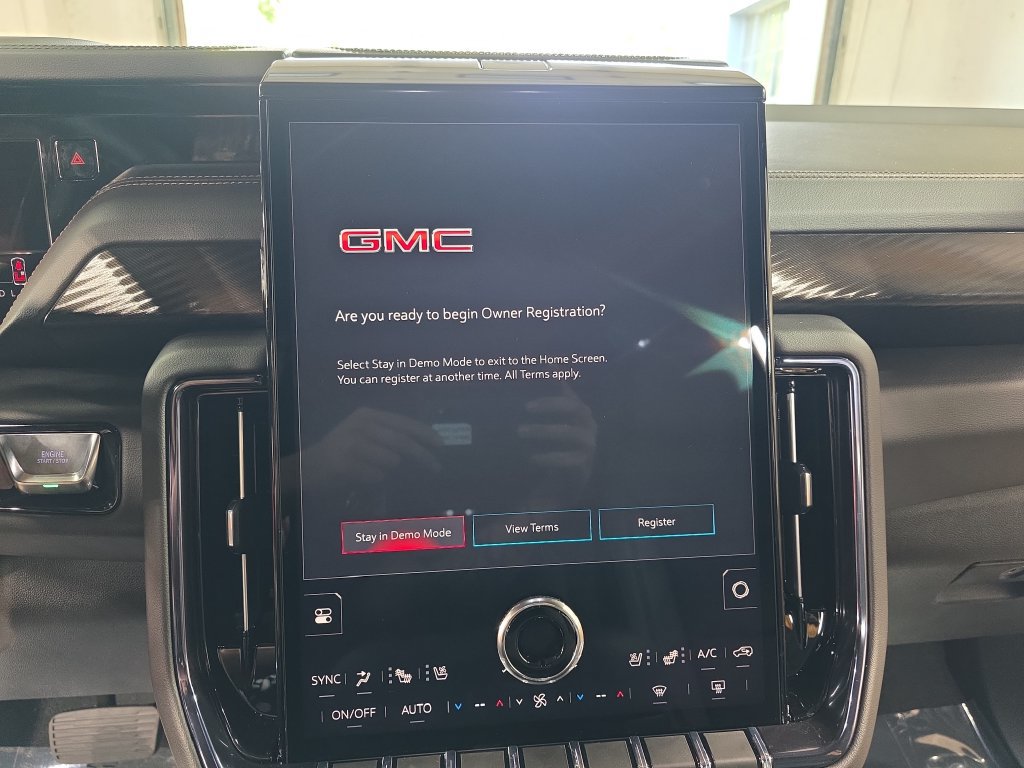 New 2026 GMC Yukon XL AT4 w/ AT4 Premium Plus Package AWD/4WD image 19