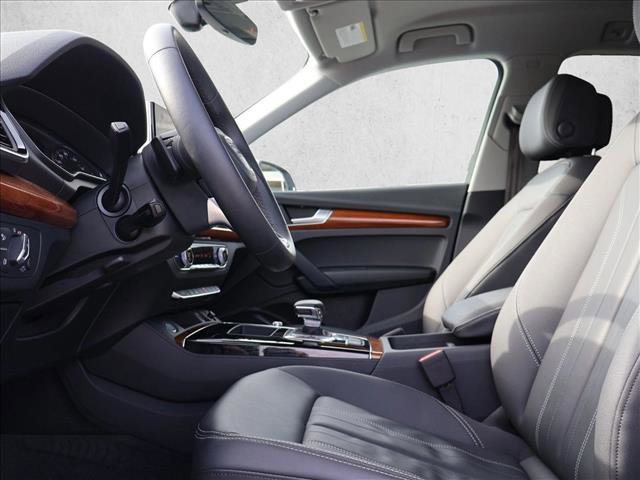 Used 2023 Audi Q5 2.0T Premium AWD/4WD image 22