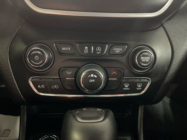 Certified 2021 Jeep Cherokee Latitude Lux AWD/4WD image 19