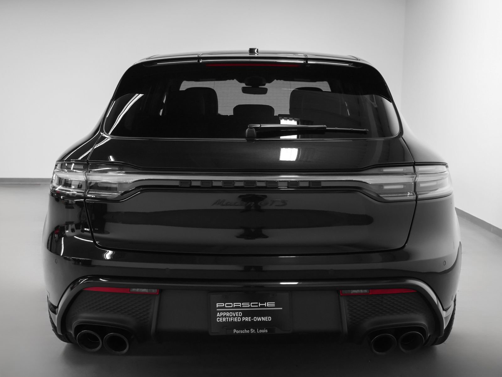 Certified 2023 Porsche Macan GTS image 11