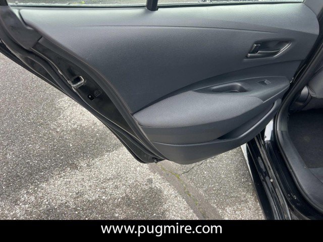 Used 2022 Toyota Corolla LE image 21