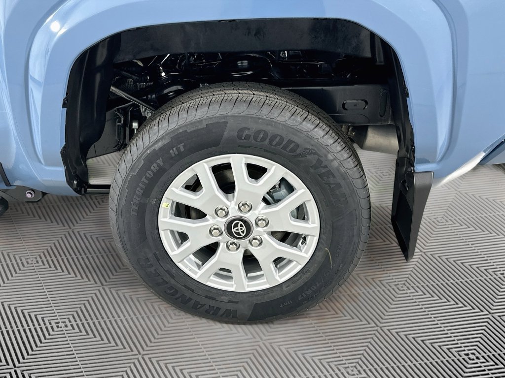 New 2026 Toyota Tacoma SR5 AWD/4WD image 16